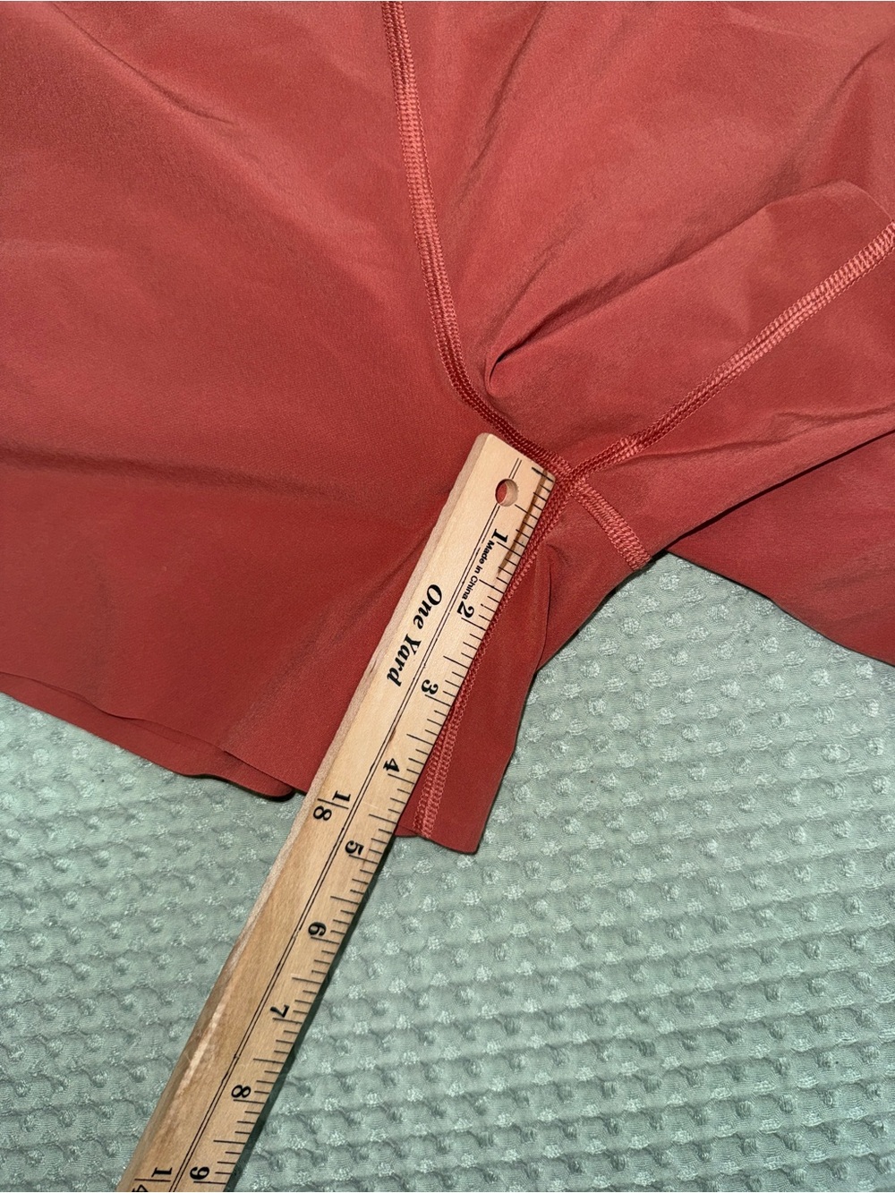 Athleta Run with It 4.5” Short size M - Picture 4 of 5